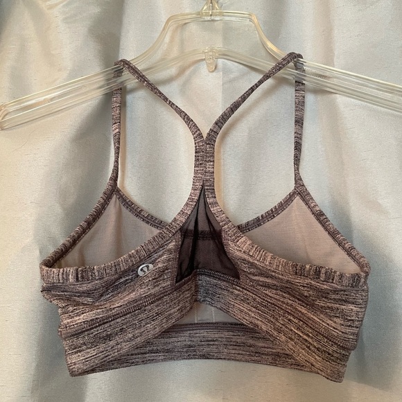 Lululemon grey sports bra - Picture 1 of 3